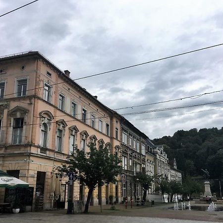 Mse Apartman Miskolc Buitenkant foto