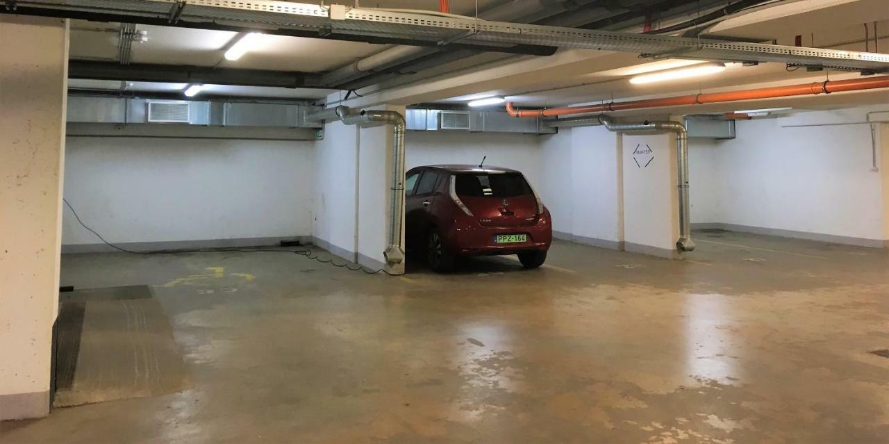 Mse Apartman Miskolc Buitenkant foto